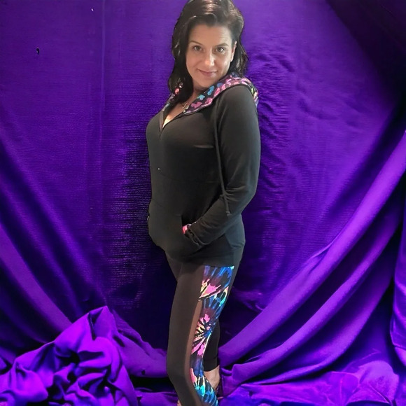 Shirley &‎ Stone Audre Hoodie Neon Leopard Print - Picture 7 of 10